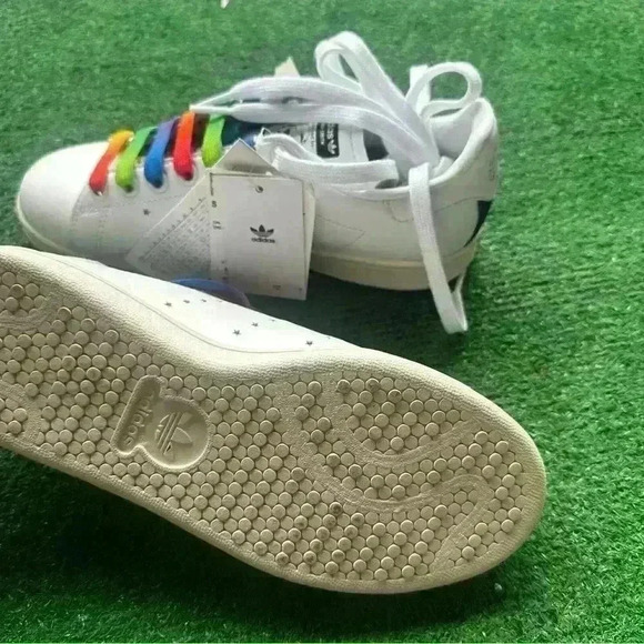 Adidas by Stella McCartney - Picture 7 of 7